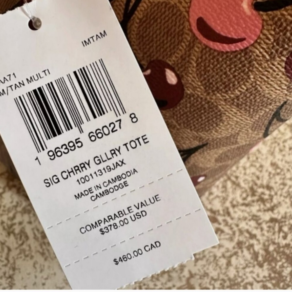Coach Signature Cherry gallery tote - Picture 6 of 6